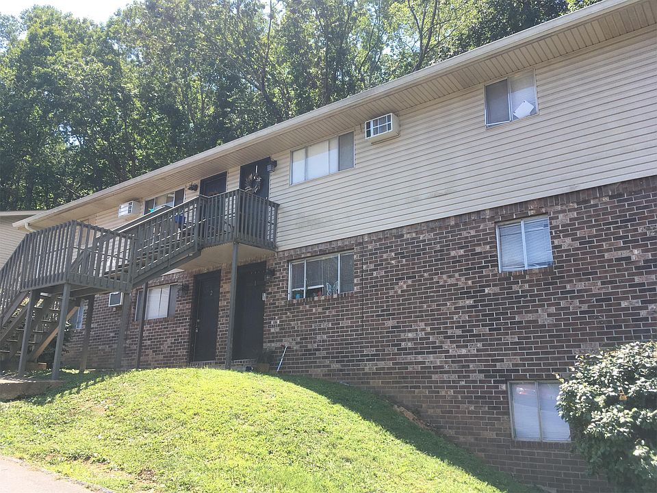 1st image of 220 Culver St APT 4