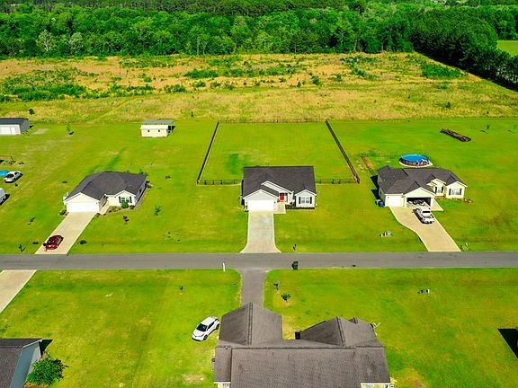 4th image of 5716 Meadow Wood Dr