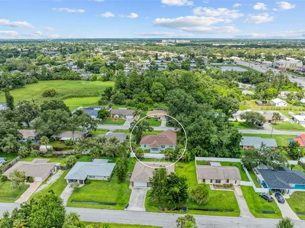 105 Dartmouth Rd, Venice, FL 34293