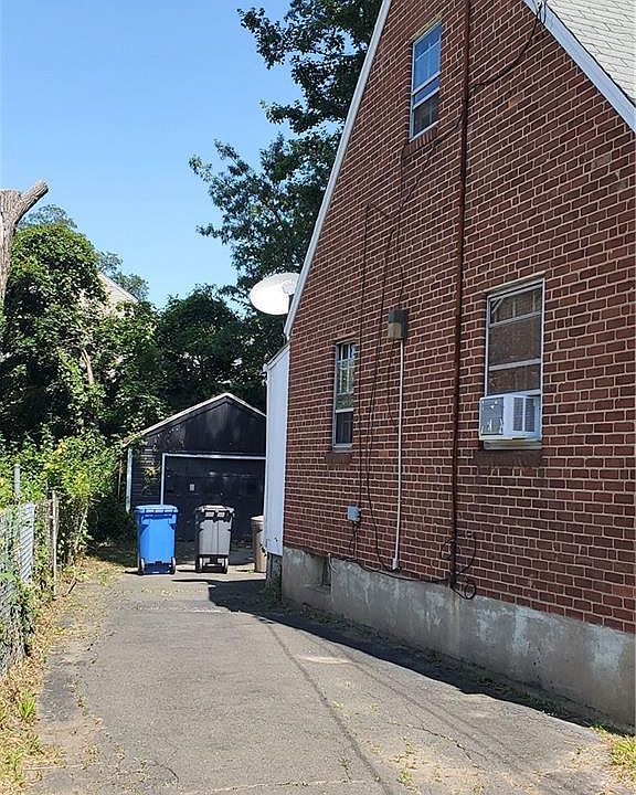 20 Granby St, Hartford, CT 06112 MLS 170593547 Zillow