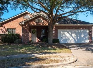 10203 N Laurel Branch Dr, Houston, TX 77064