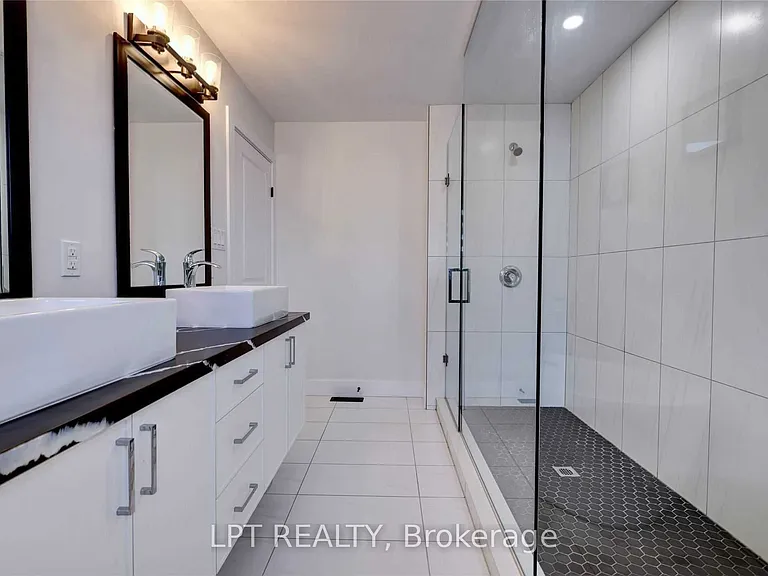 3401 Regiment Rd #UPPER — Photo 16