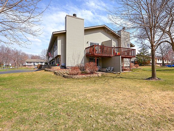 3rd image of 9848 Clover Leaf Pkwy NE