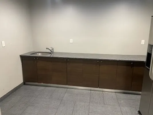 Rented by Landmark Manhattan Realty Corp | media 32