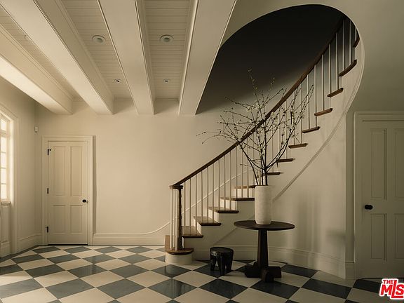 4th image of 9555 Lime Orchard Rd