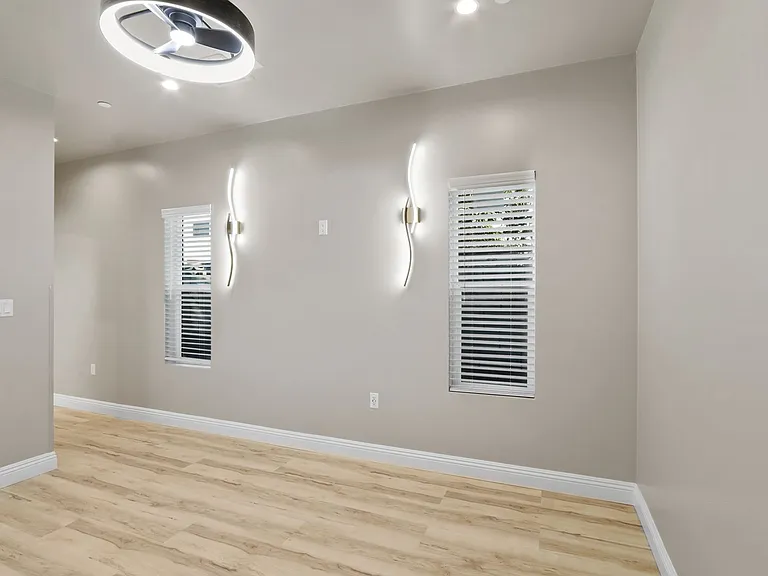 10216 Ramona Avenue — Photo 2