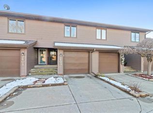 2403 Glenwood Dr #26, Des Moines, IA 50321