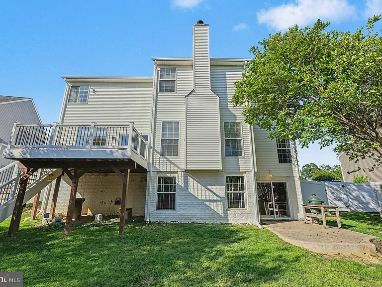 46 Northampton Blvd — Photo 38