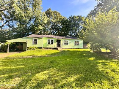 697 Woody Dr, Jackson, MS, 39212
