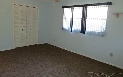 5th image of 2640 Lakeview Dr