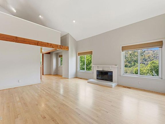 5th image of 405 Woodcliffe Rd