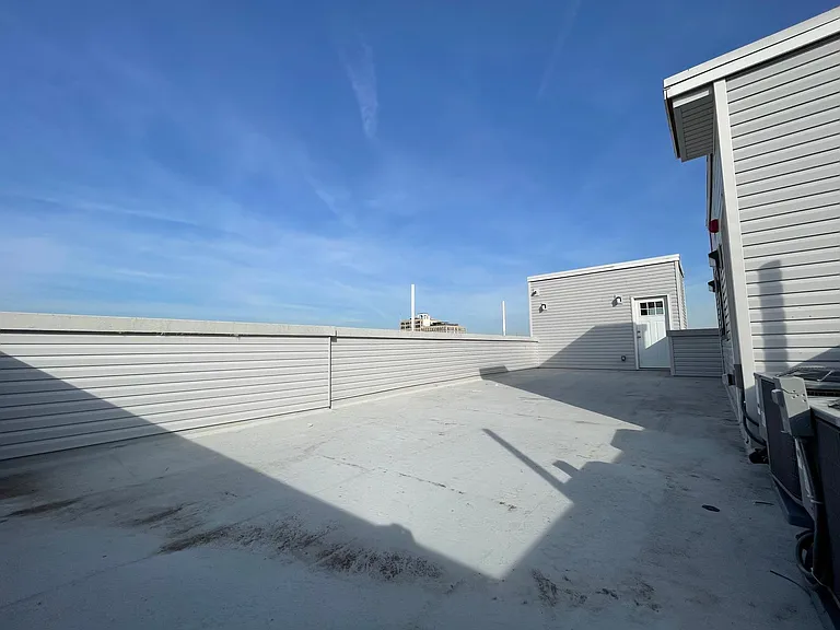 1228 N Marshall St #3R — Photo 19
