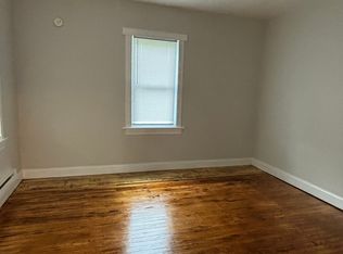 1627 N Delphine Ave, Waynesboro, VA 22980