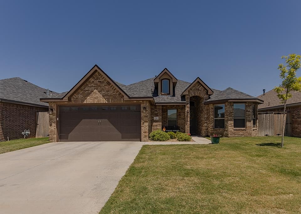 1st image of 26 Berkshire Cir
