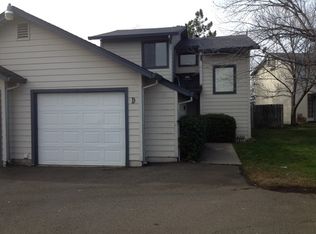 5373 Valleyridge Dr APT D, Redding, CA 96003