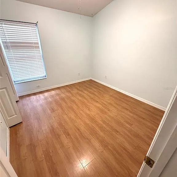 9812 Doriath Cir — Photo 11