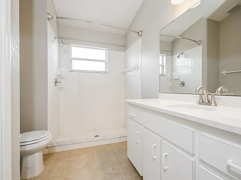 3740 Imperial Dr — Photo 10