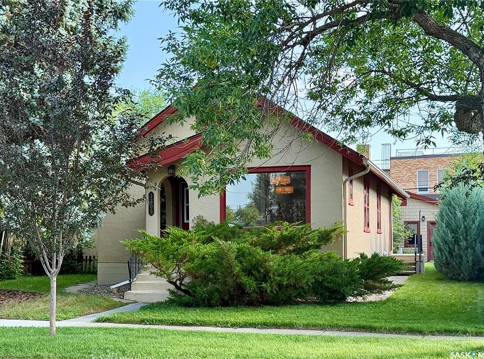 1st image of 1305 2nd STREET