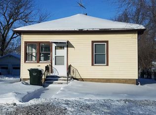 619 3rd St, Perry, IA 50220