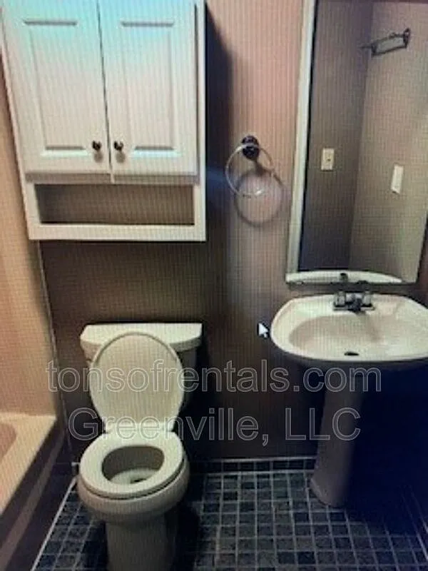 1 bed, 2.0 bath, $1,195 — Photo 4