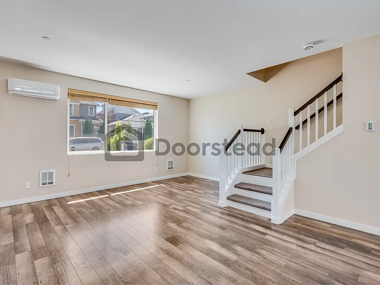 870 SW 96th Pl — Photo 7