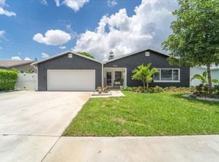 9235 SW 18th Rd, Boca Raton, FL 33428