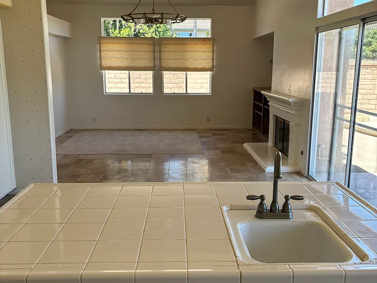 326 Contra Costa Ave — Photo 5