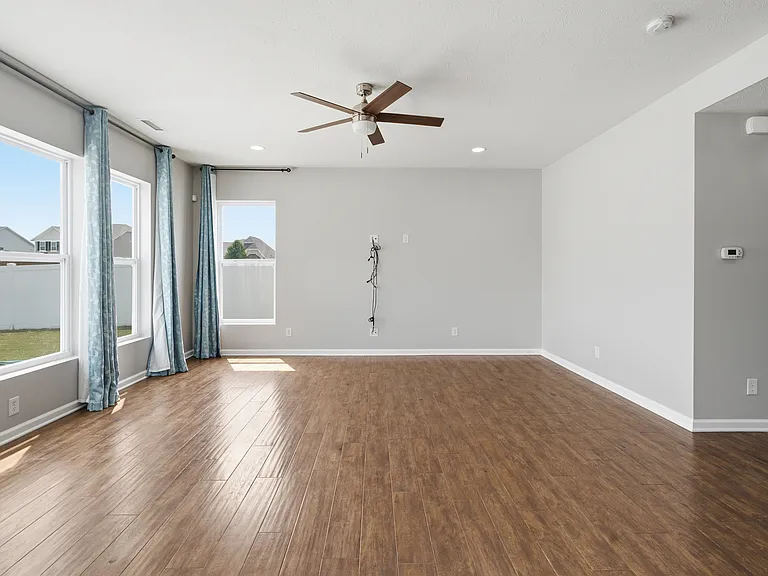 1319 Garden Terrace Ave — Photo 9