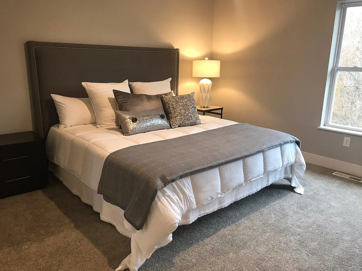 Hanover Townhomes — Photo 4