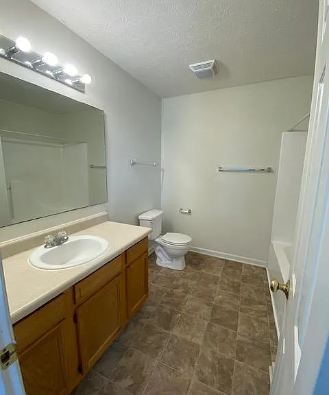 3349-3351 Edison Dr — Photo 23