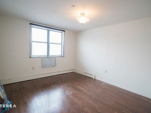 5th image of 1407 31st Ave APT 2A
