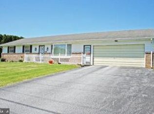 649 Hilltop Rd, Myerstown, PA 17067