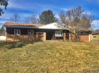1016 Willett Dr, Johnstown, PA 15905