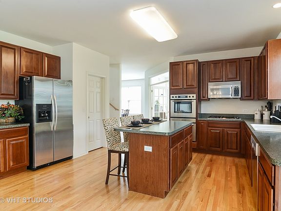 4th image of 698 W Meryls Ct