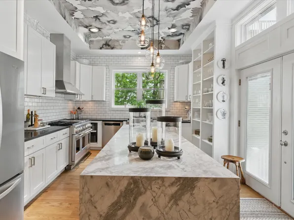 104 G St #1, South Boston, MA 02127