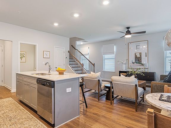 5th image of 398 Sailors Way #92249