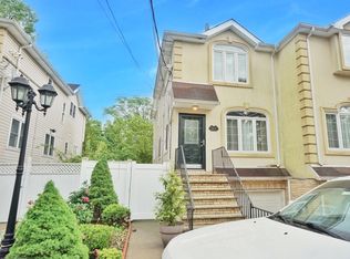 165 Ainsworth Ave, Staten Island, NY 10308