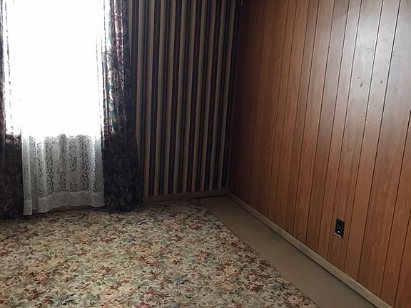 3rd image of 1230 S Hoyt Ave