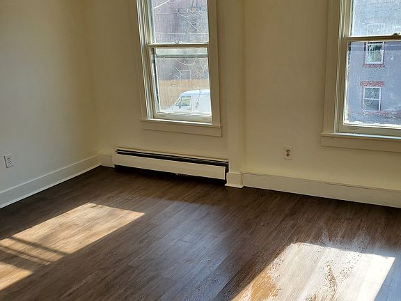 2nd image of 45 Park Ave APT 19