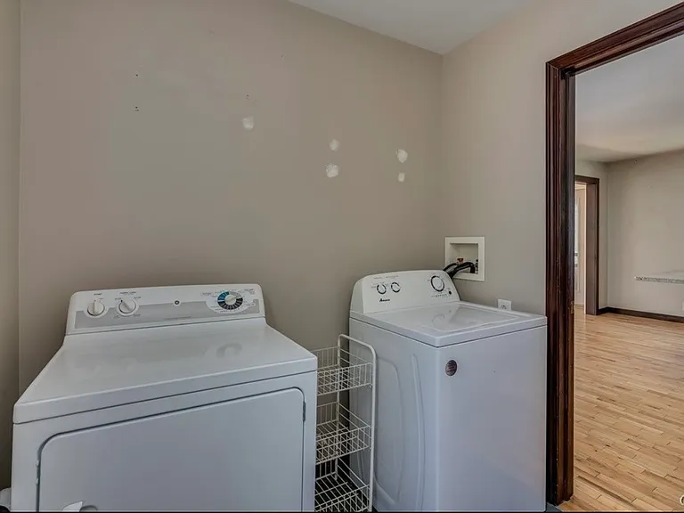 721 Nellis St — Photo 10