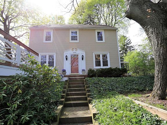 2nd image of 2336 Westchester Ln