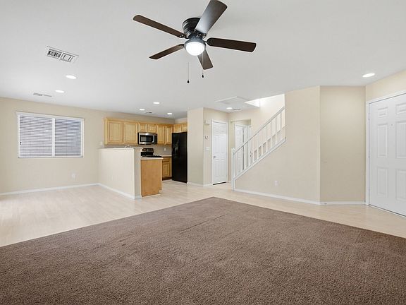 3rd image of 8208 Wildwood Glen Dr