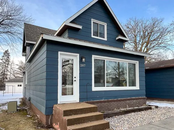 207 Cleveland Ave W, Karlstad, MN 56732