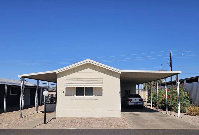 1st image of 652 S Ellsworth Rd #44