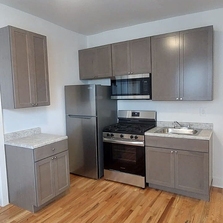 1st image of 3919 W Potomac Ave #1