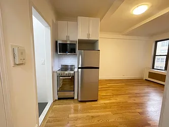 Rented by Rita S Citrin, LREB