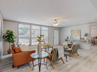 13 Sunset Canyon Rd, Tijeras, NM, 87059