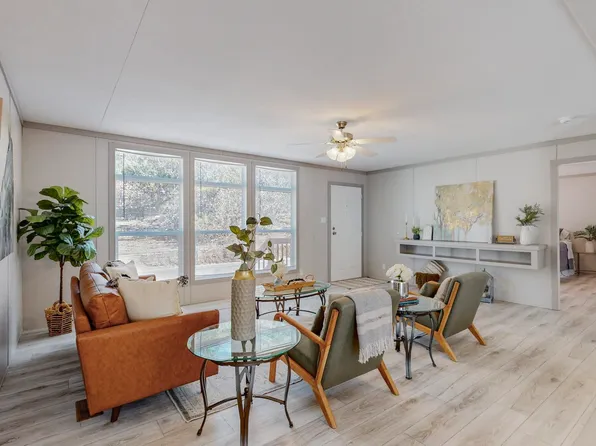 13 Sunset Canyon Rd, Tijeras, NM 87059