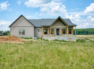 2557 Wildcat Rd, Sparta, TN 38583