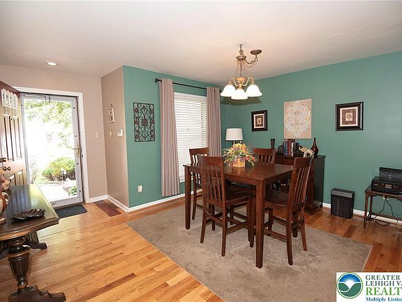 5th image of 7916 Cross Creek Cir